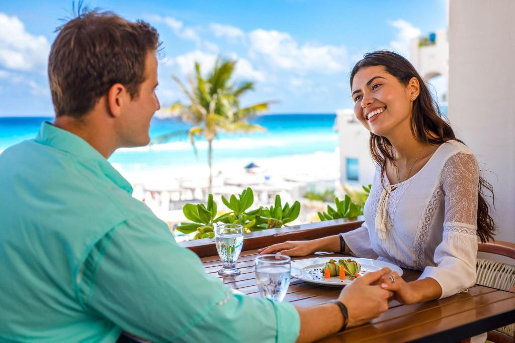 Sunscape Cancun Resort & Spa - All Inclusive - Restaurant