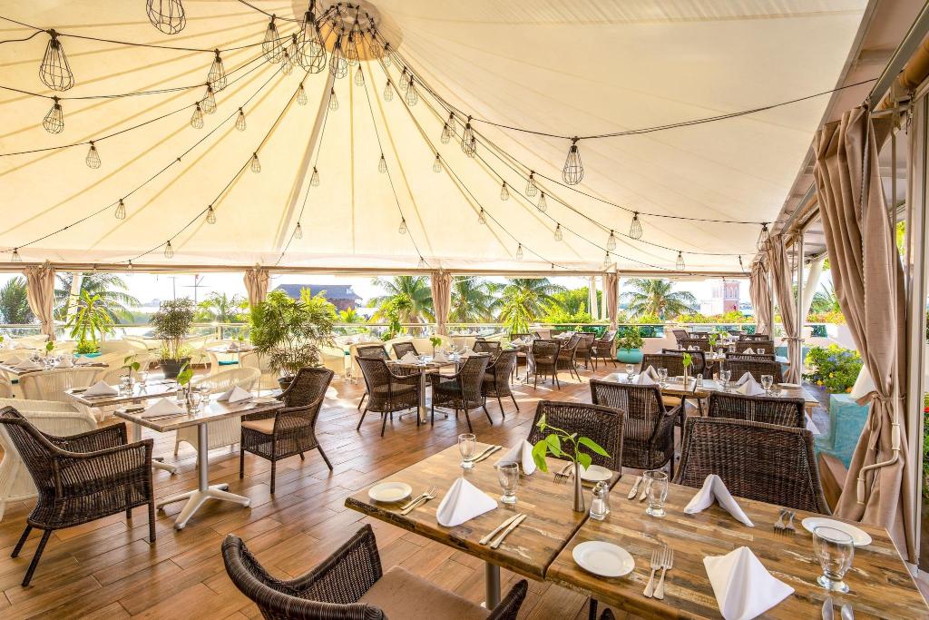 Sunscape Cancun Resort & Spa - All Inclusive - Restaurant