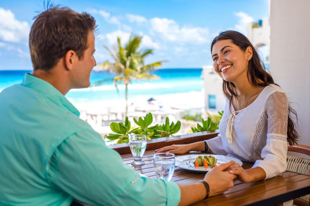Sunscape Cancun Resort & Spa - All Inclusive - Restaurant
