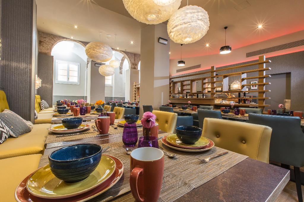 hotel-thumb