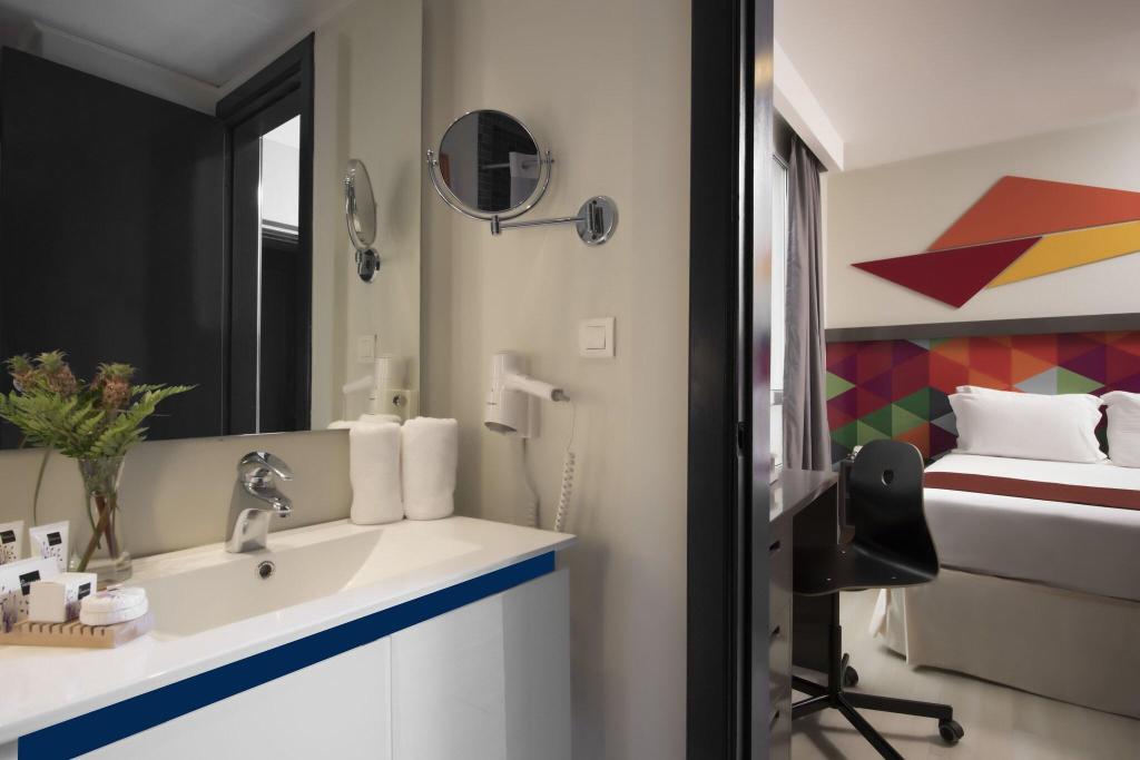 Hotel Novus Plaza Hodelpa, Dominikanische Republik, Santo Domingo. Großes 2