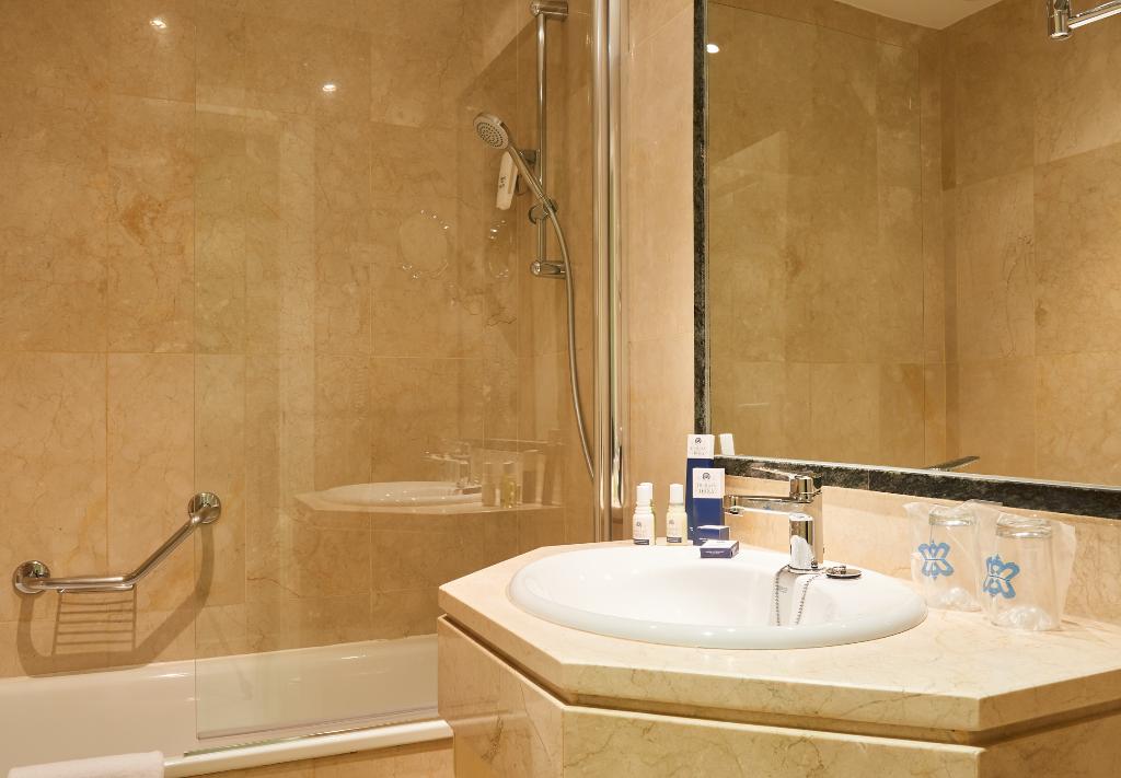 Barrio de Salamanca Suites