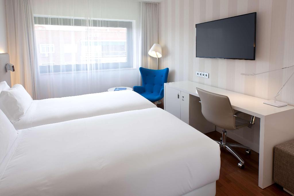 hotel-thumb