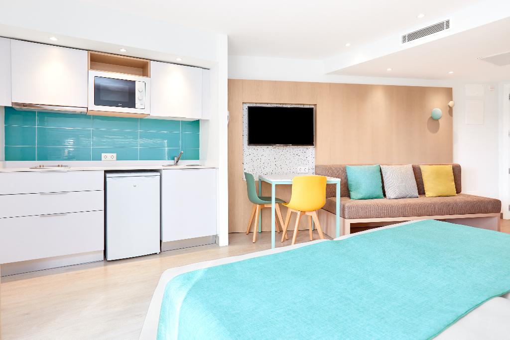 Universal Aparthotel Elisa