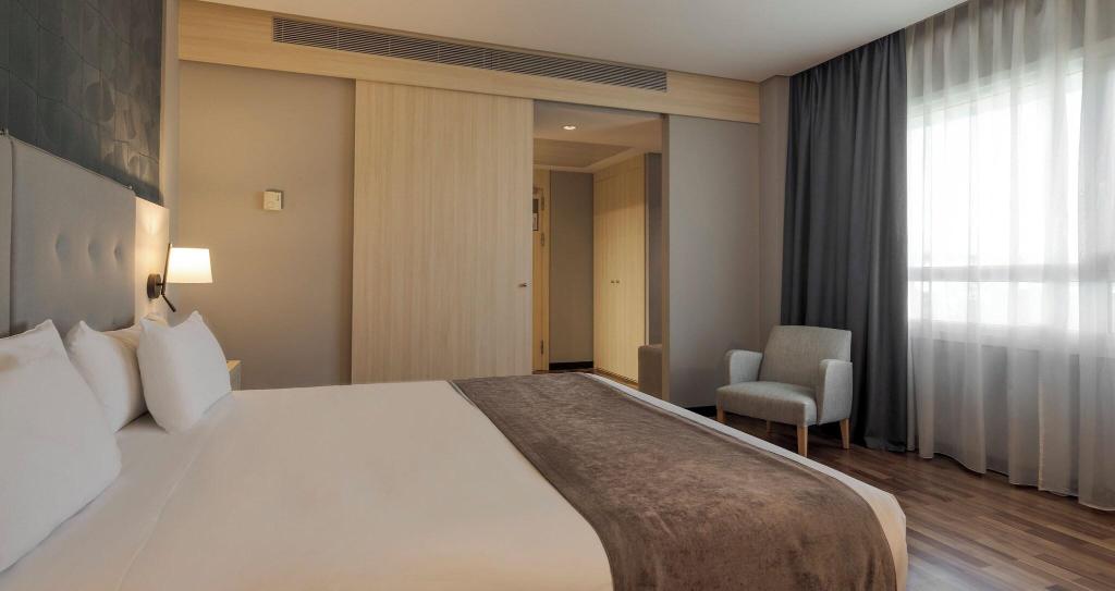 hotel-thumb