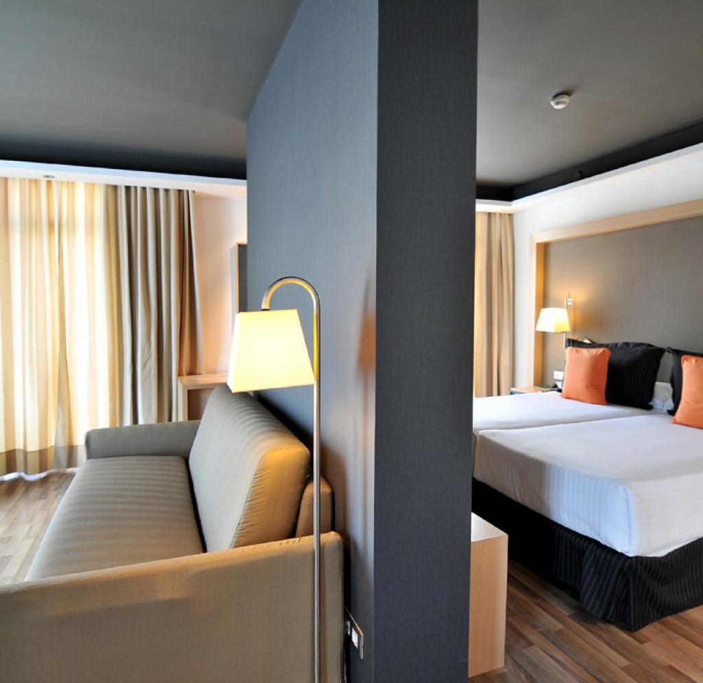 hotel-thumb