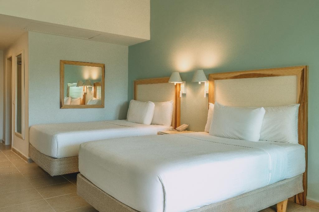 Iberostar Waves Punta Cana 