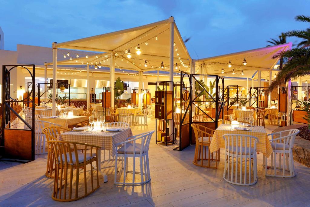 Grand Palladium White Island Resort & Spa photo 218