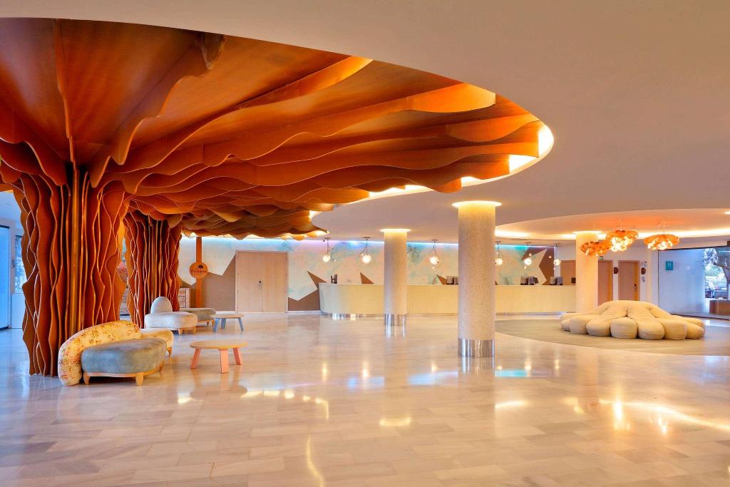 Grand Palladium White Island Resort & Spa photo 210