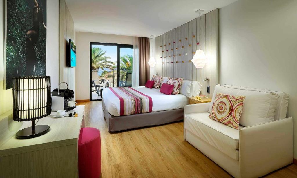 Grand Palladium White Island Resort & Spa photo 107