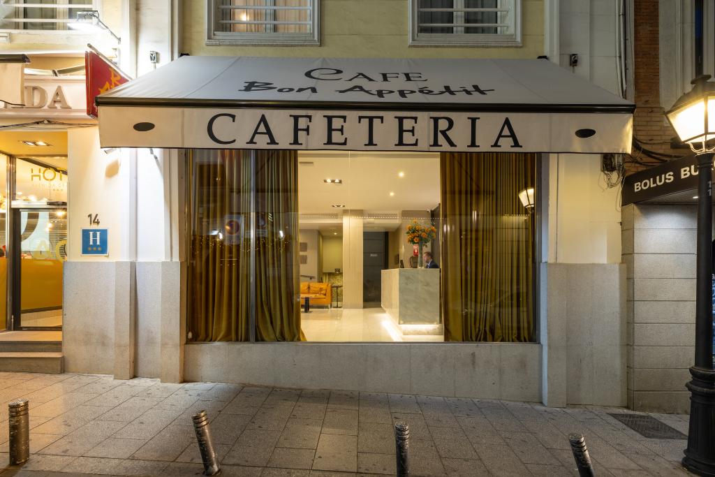 Hotel Avenida Gran Via, Spanien, Madrid. Großes 46