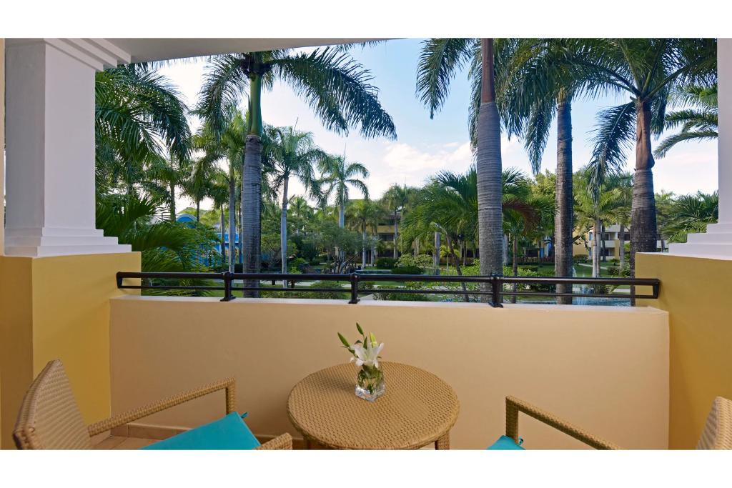 Iberostar Waves Costa Dorada All Inclusive