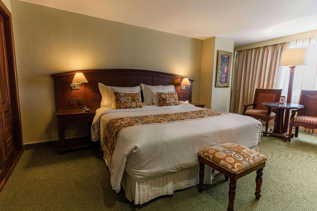 Dominican Fiesta Hotel