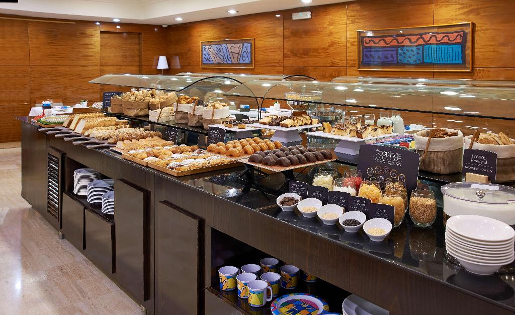 Hotel NH Barcelona Eixample, Spanien, Barcelona. Großes 2