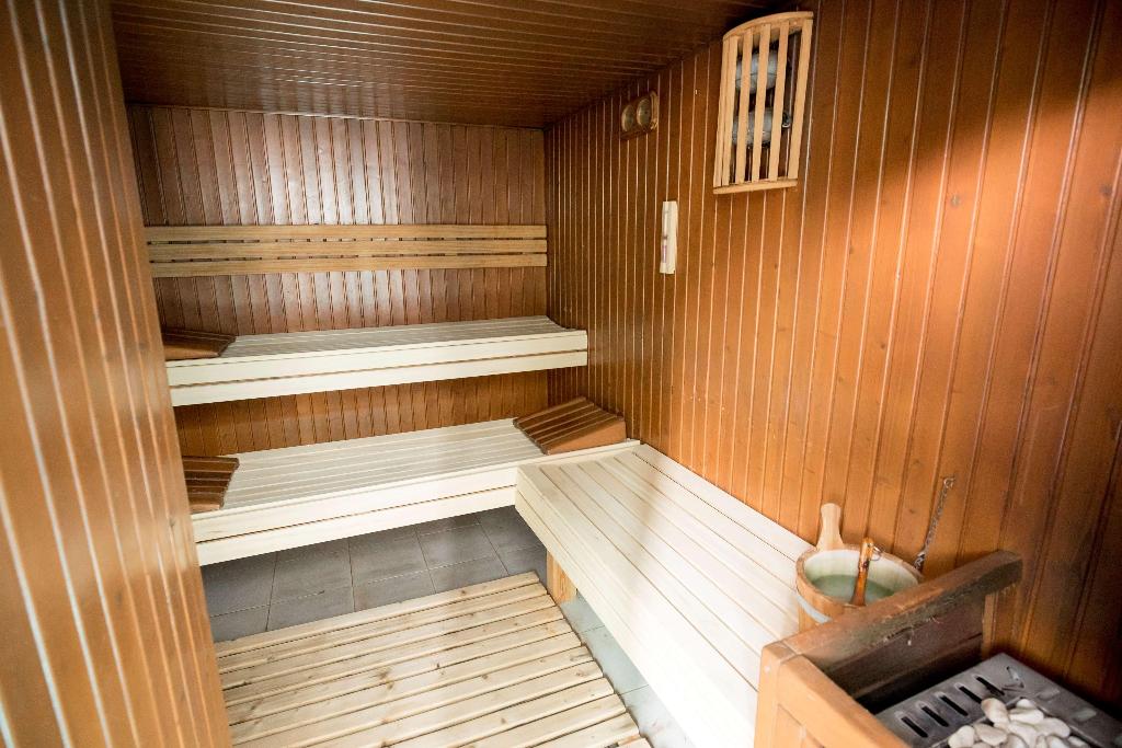 Nexta Escaldes - Sports and Entertainment