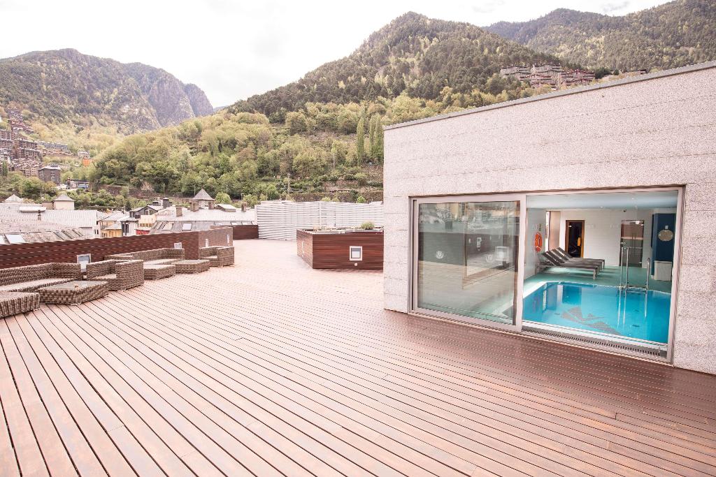 Nexta Escaldes - Sports and Entertainment