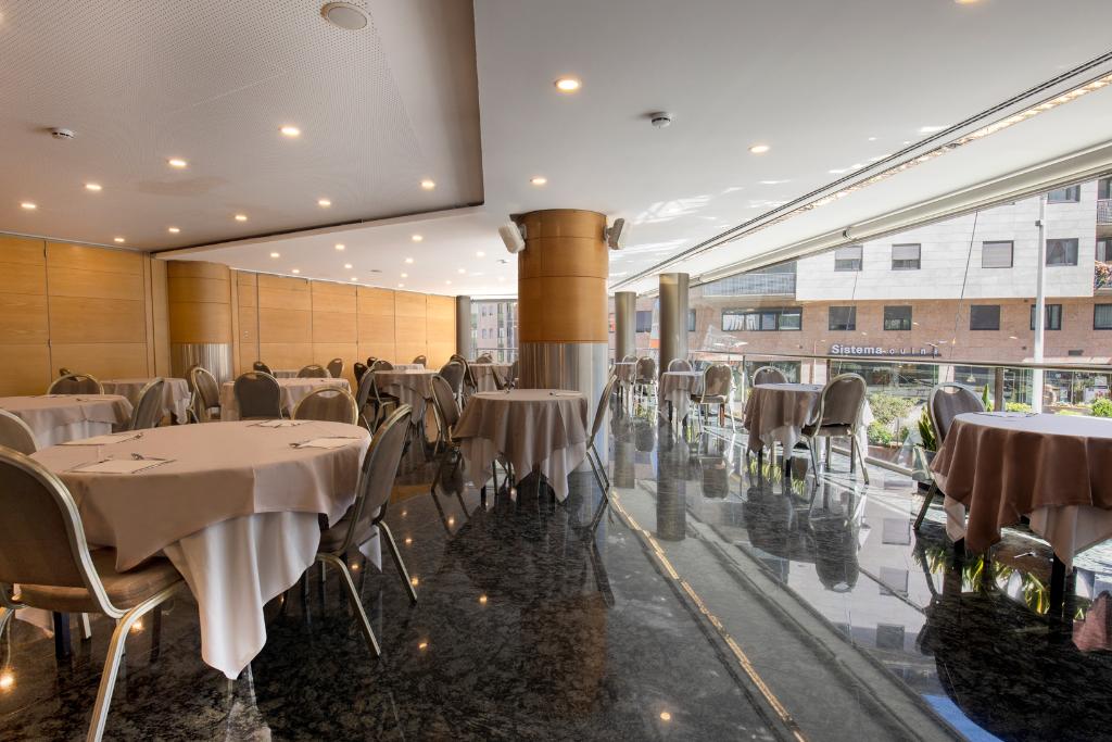 Nexta Escaldes - Restaurant