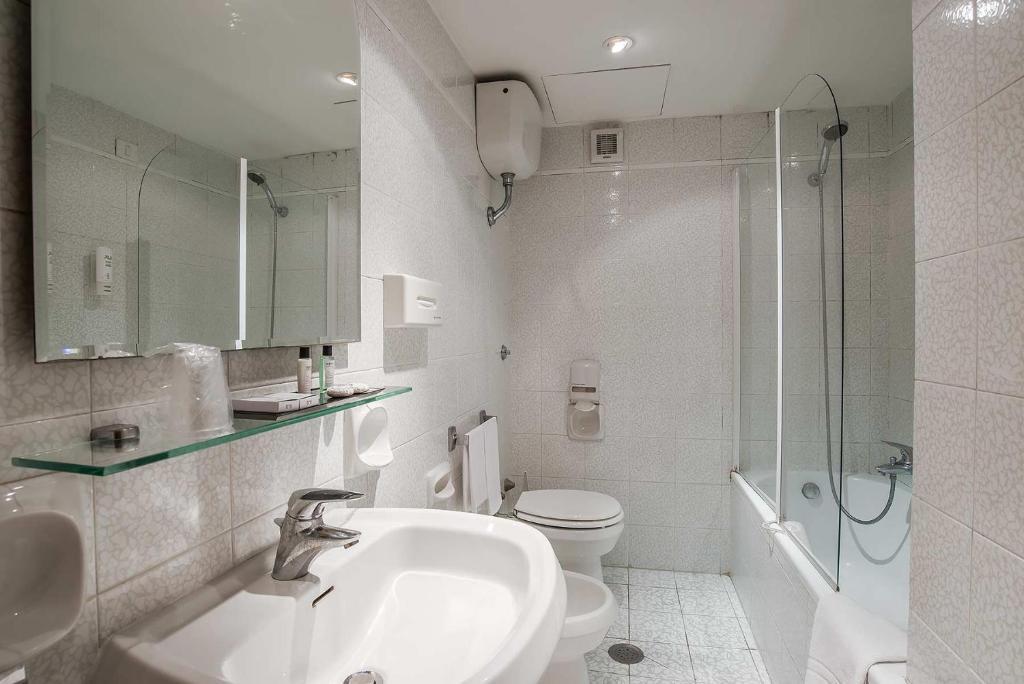 Hotel Tritone, Italien, Rom. Großes 1