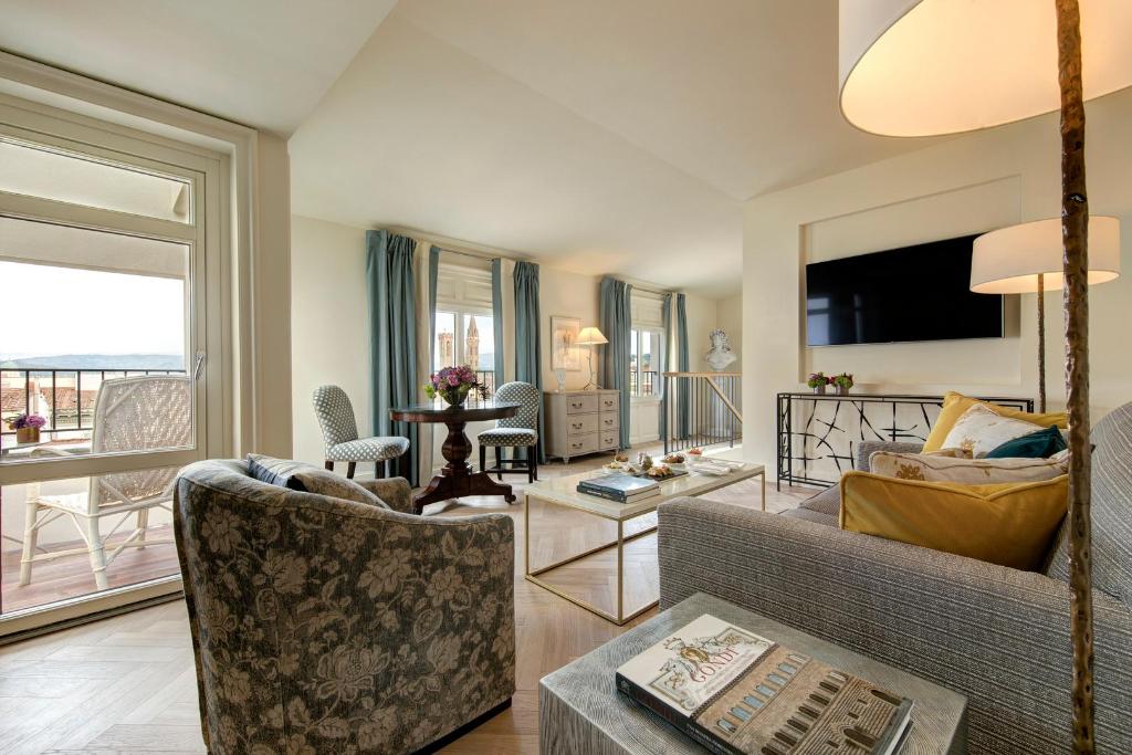 Savoy Florence