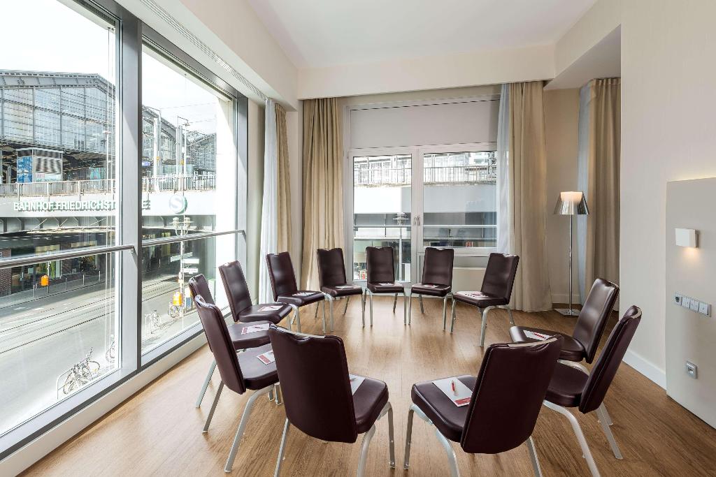 Hotel NH Collection Berlin Mitte Friedrichstrasse, Deutschland, Berlin. Großes 69