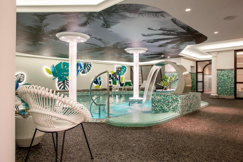 Gewandhaus Dresden, Autograph Collection Hotel