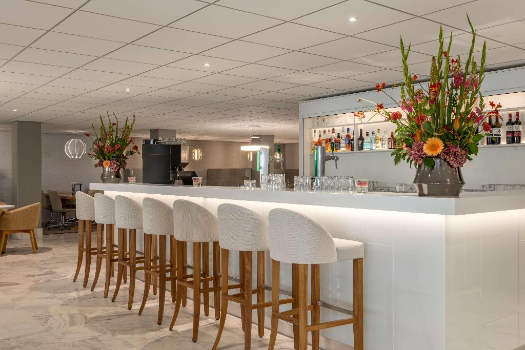 Hotel NH Amsterdam Schiphol Airport, Niederlande, Hoofddorp. Großes 2
