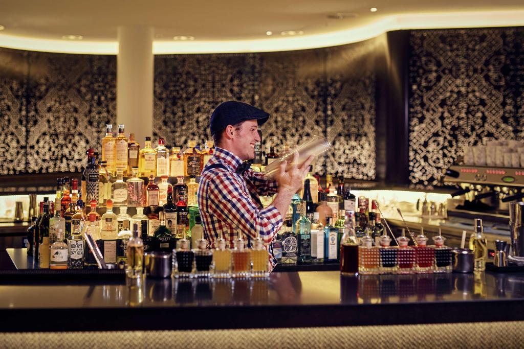 Галерея изображений Hilton Amsterdam Airport Schiphol