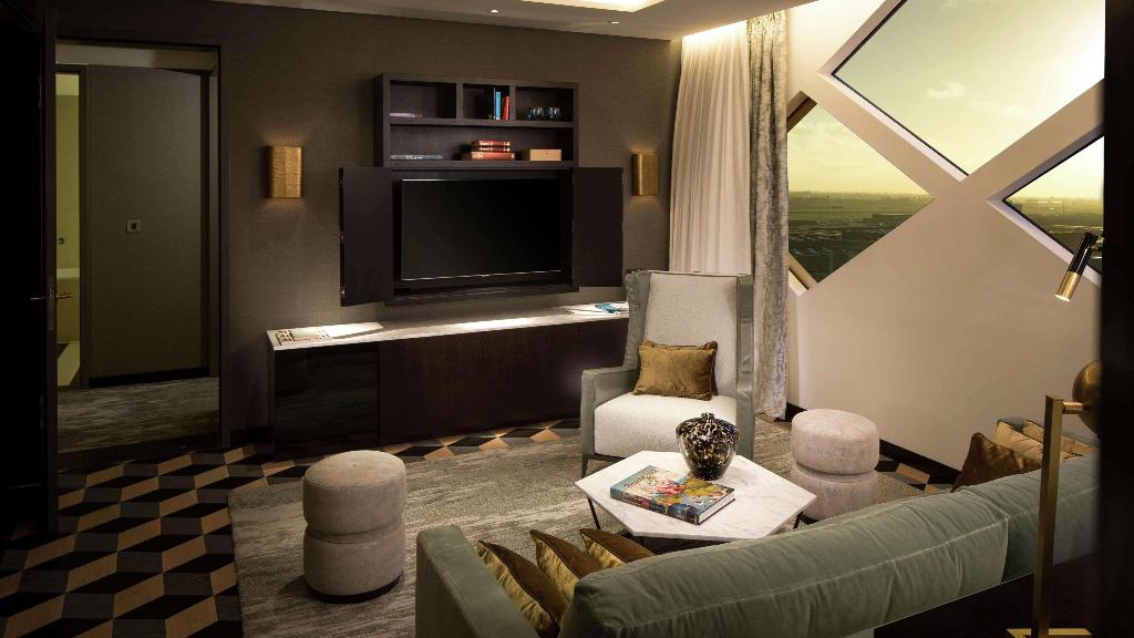 Галерея изображений Hilton Amsterdam Airport Schiphol