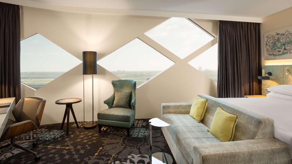 Галерея изображений Hilton Amsterdam Airport Schiphol