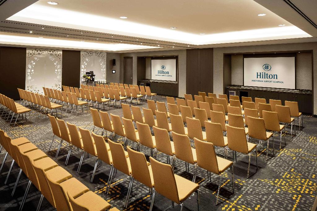 Галерея изображений Hilton Amsterdam Airport Schiphol