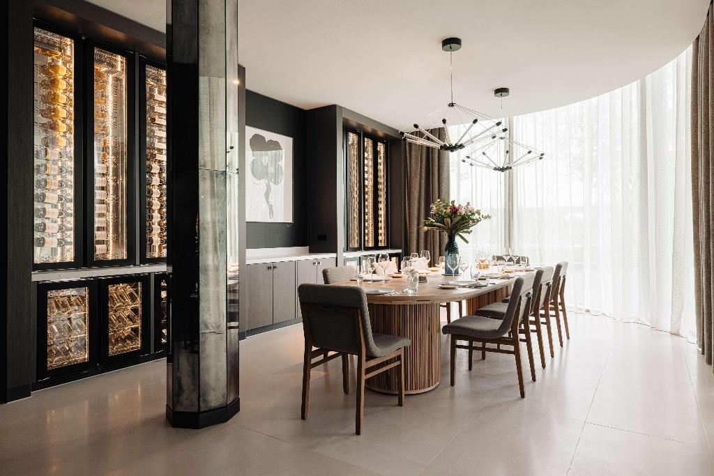 Галерея изображений Hilton Amsterdam Airport Schiphol