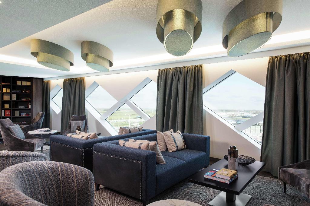 Галерея изображений Hilton Amsterdam Airport Schiphol