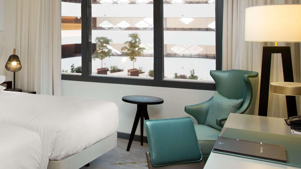 Галерея изображений Hilton Amsterdam Airport Schiphol