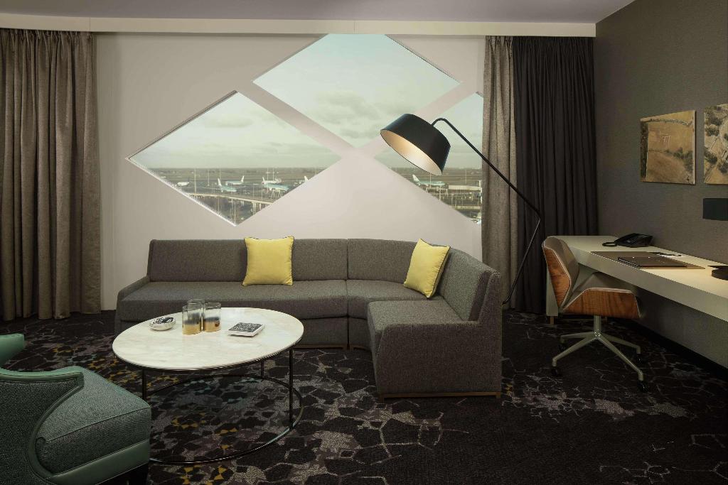 Галерея изображений Hilton Amsterdam Airport Schiphol