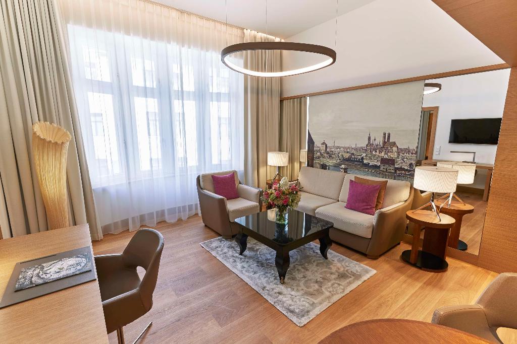 hotel-thumb