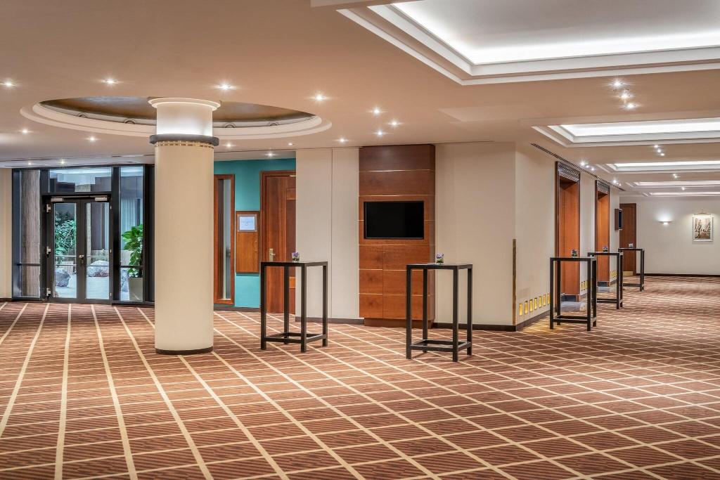 hotel-thumb