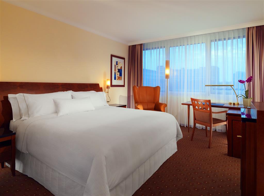 hotel-thumb