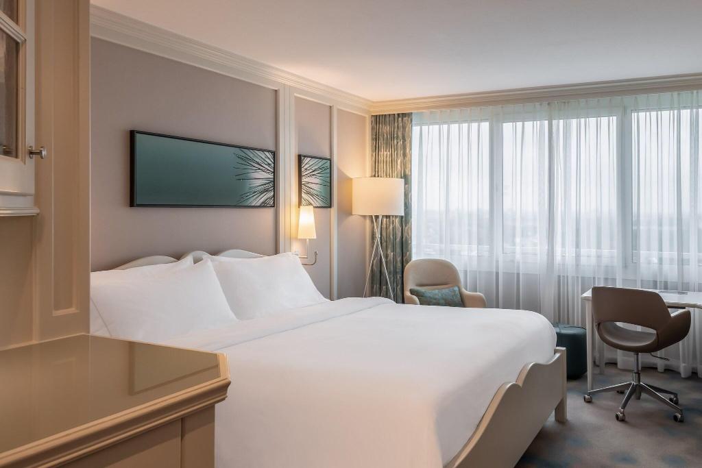 hotel-thumb