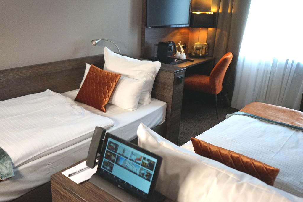 hotel-thumb