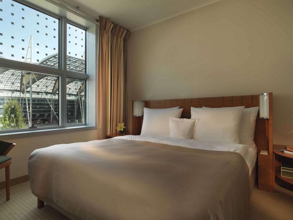 hotel-thumb