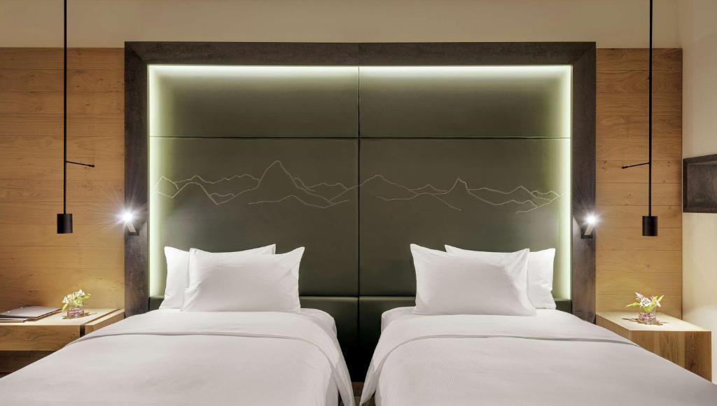 hotel-thumb