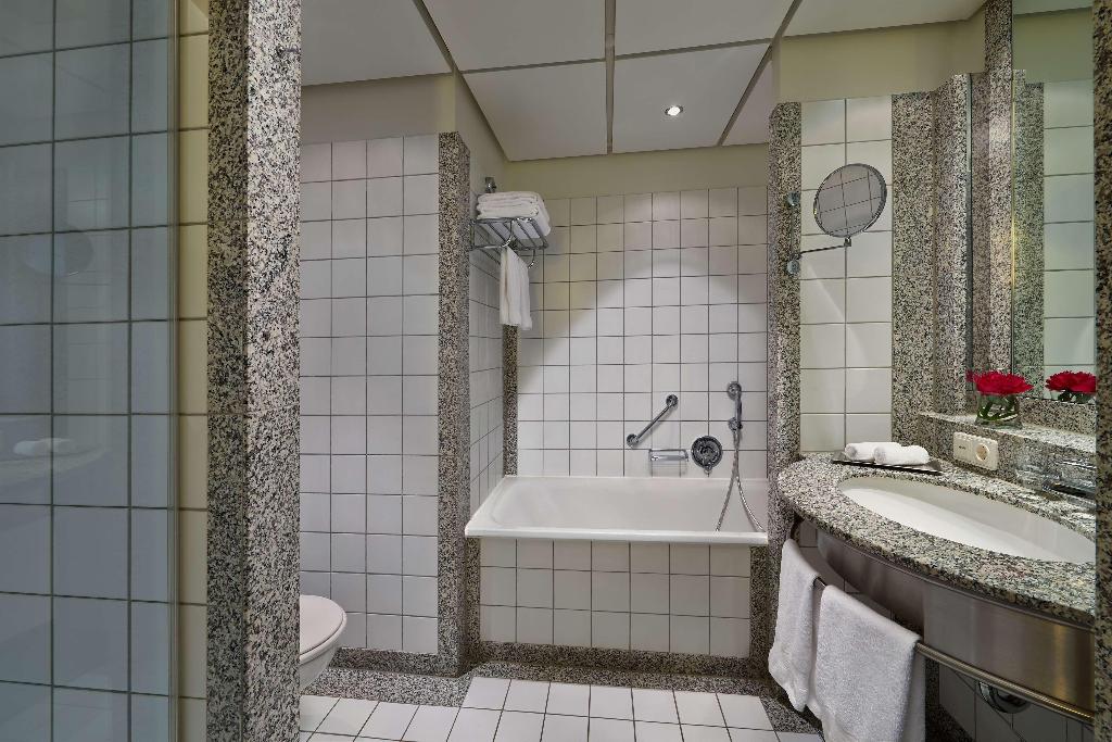 hotel-thumb