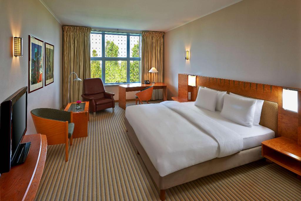 hotel-thumb