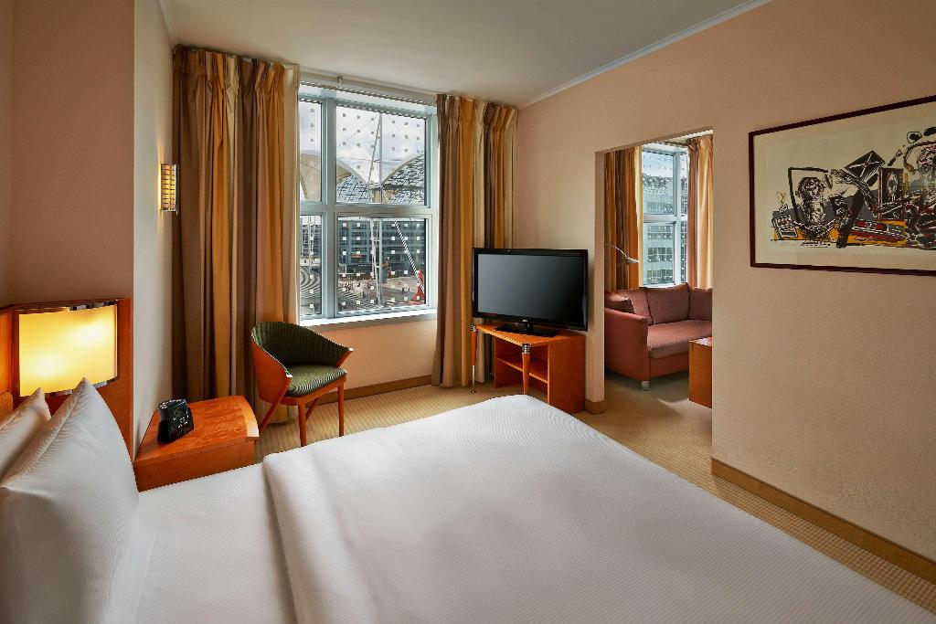 hotel-thumb