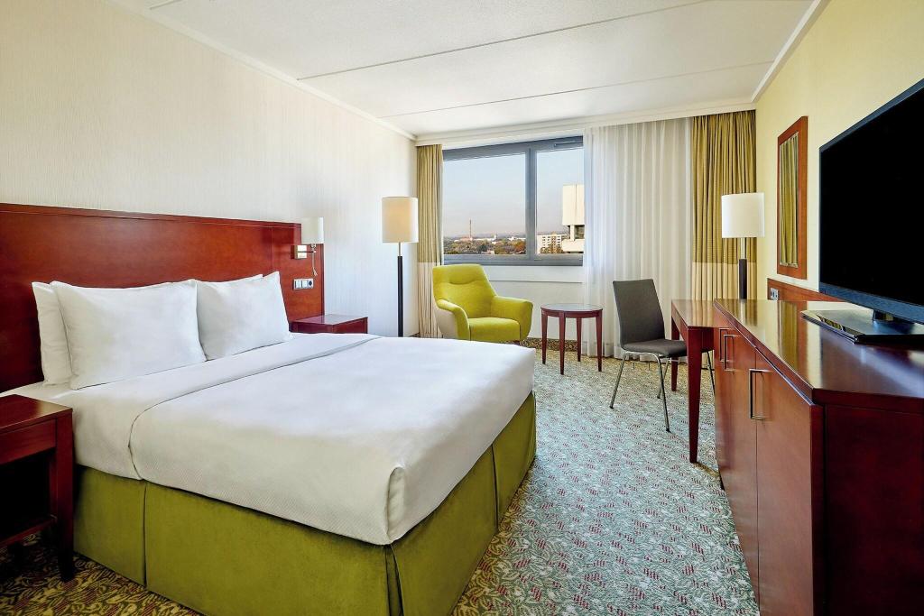 hotel-thumb