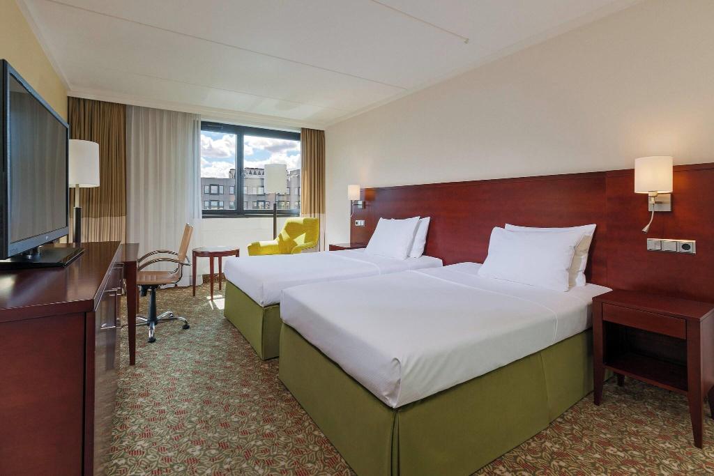 hotel-thumb