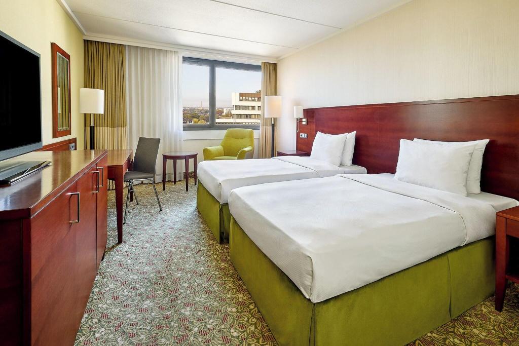 hotel-thumb