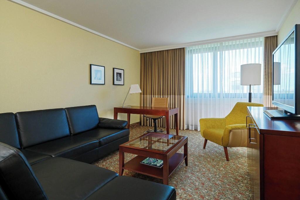 hotel-thumb