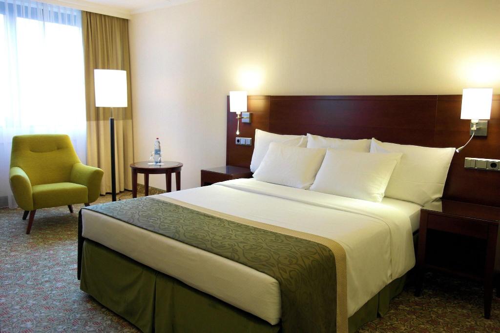 hotel-thumb