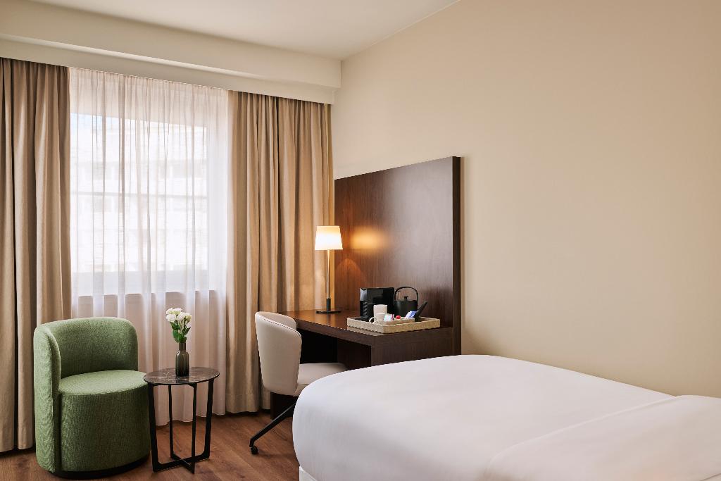 hotel-thumb